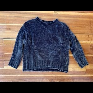 Dark green MAX Studio sweater